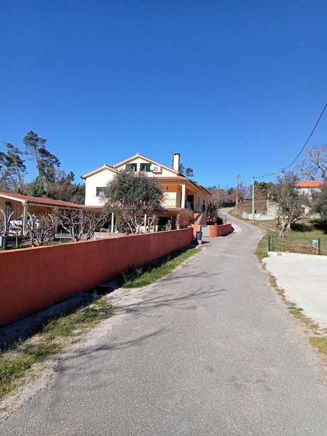 Alojamento Local - Casa Amarela Alvaiázere Dış mekan fotoğraf